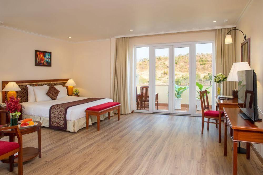 Sunshine Beach Resort Mui Ne Exterior foto